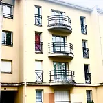 Superbe Appartement Tout Equipe, Le Nid D\'Eva A Metz Gare, Parking Prive, Balcon, F2, 50M2, 3P